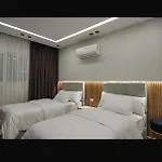 Luxury Apartment Al-Doqi