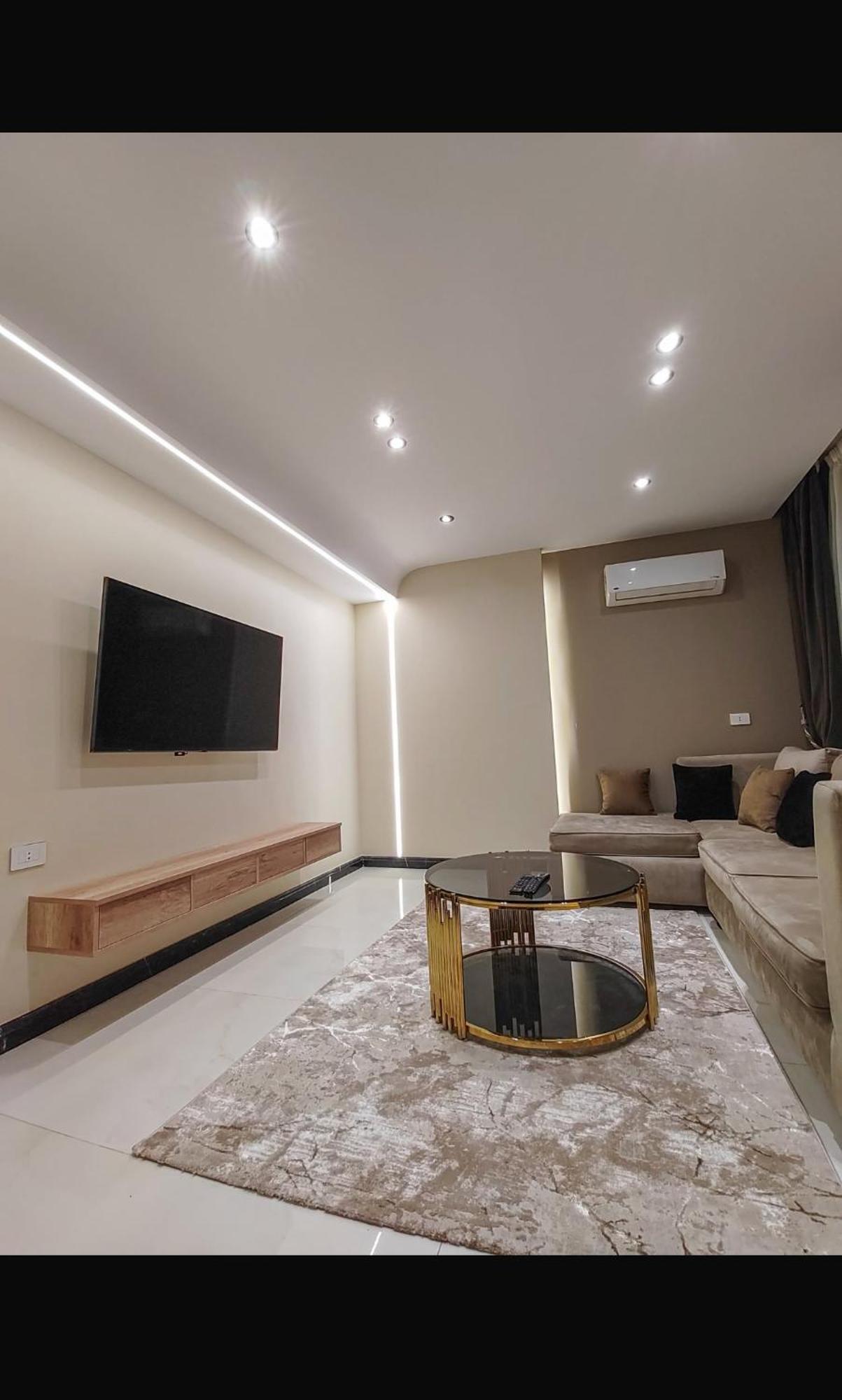 Luxury Al-doqi Apartment *